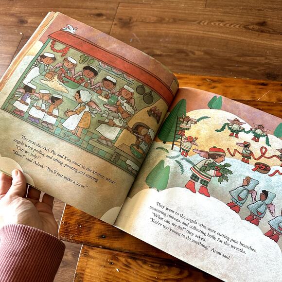 Vintage 1996 Country Angel Christmas Paperback Book - Picture 4 of 8